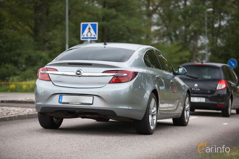 Opel Insignia generation A Facelift 1.6 EDIT