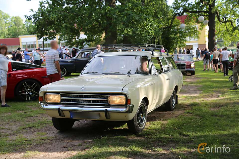Opel Rekord 3-door Caravan 1.9 S Manual, 90hp, 1970