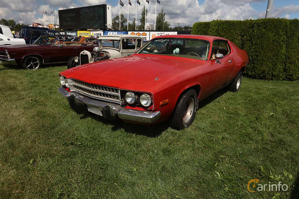 Plymouth Satellite