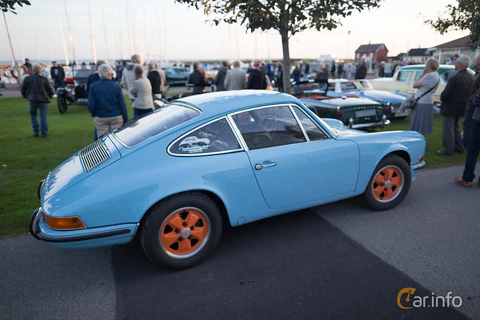 Porsche 911