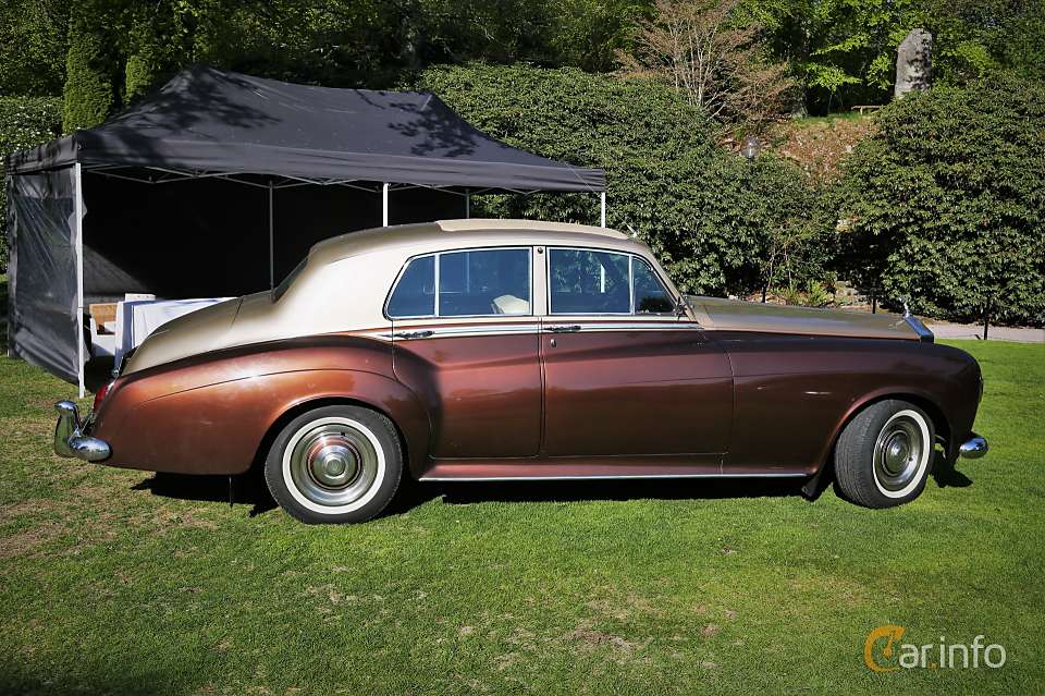 Rolls-Royce Silver Cloud