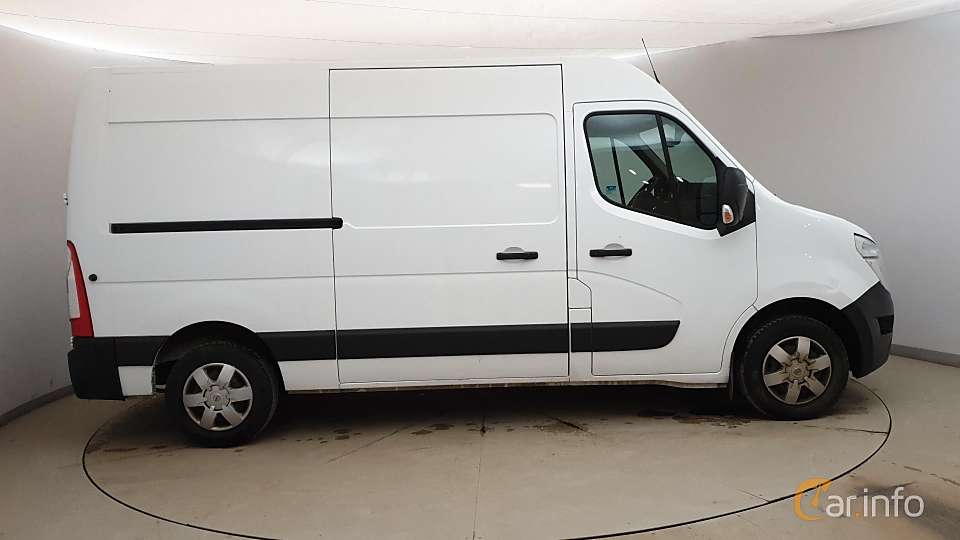 Nissan NV400