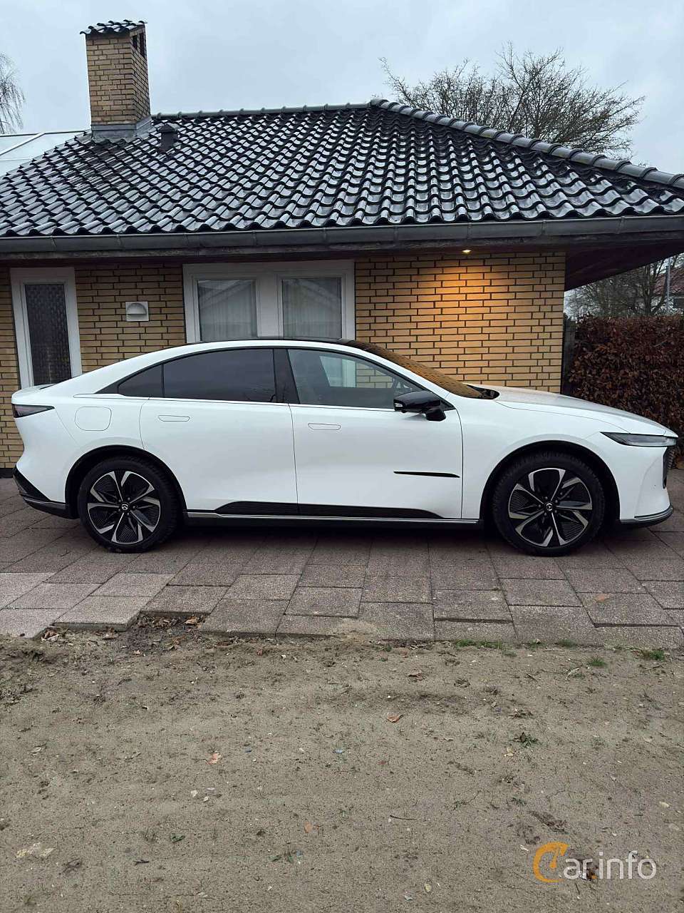Mazda 6e
