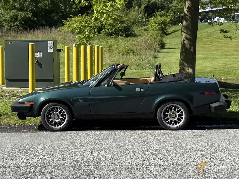 Triumph TR8