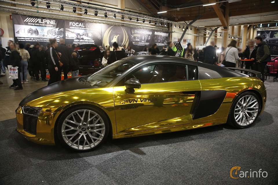 Audi R8