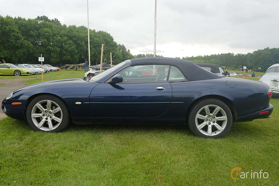 Jaguar XK