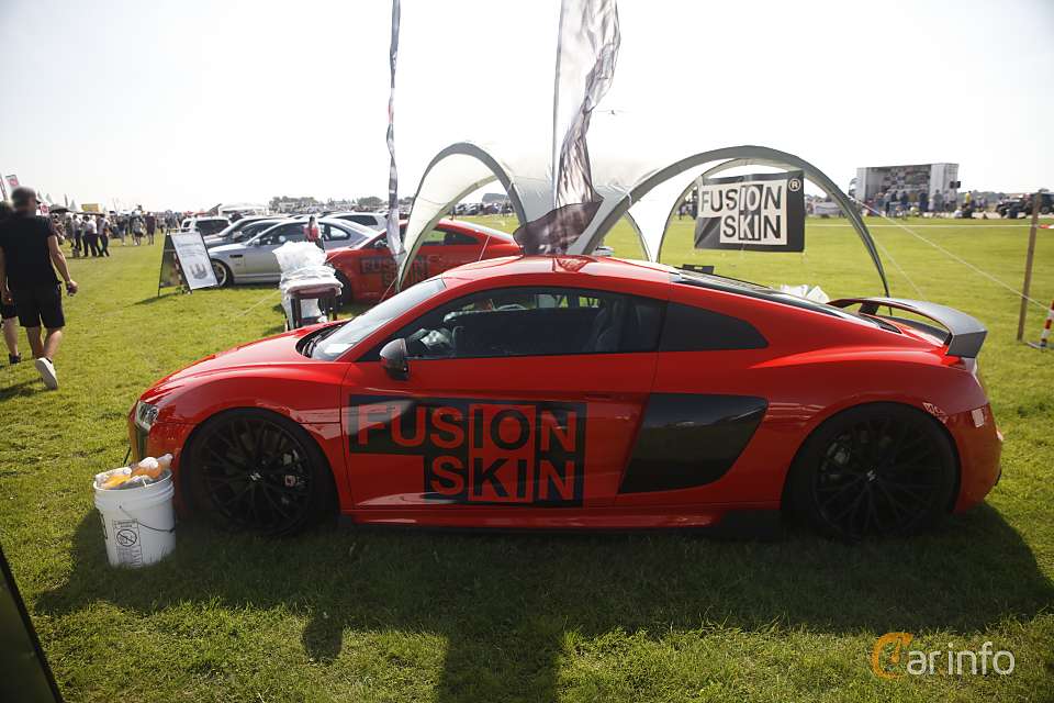 Audi R8