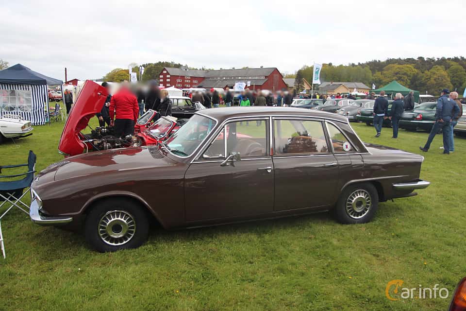 Triumph 2000