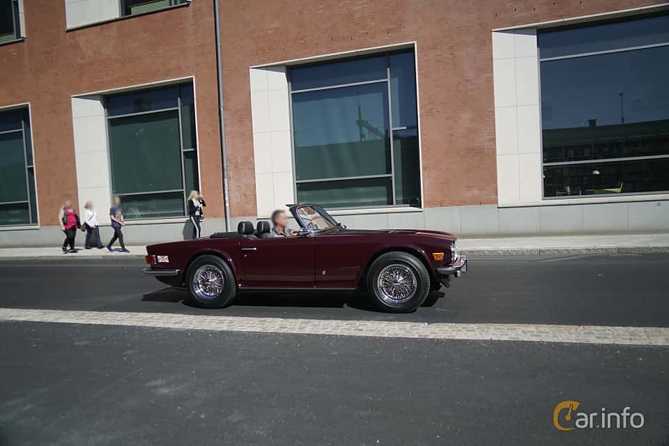 Triumph TR6