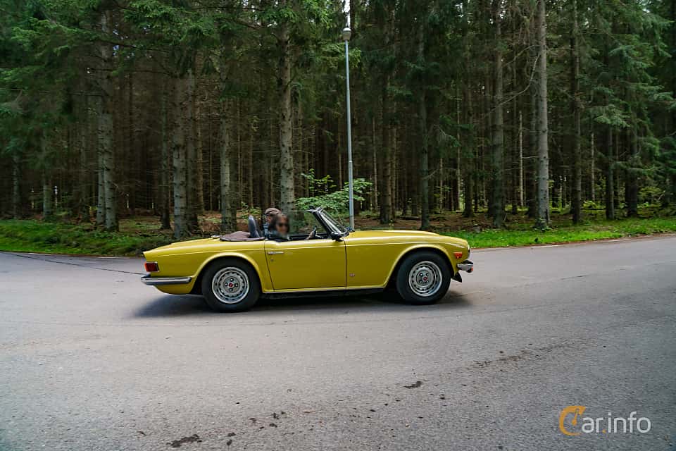 Triumph TR6