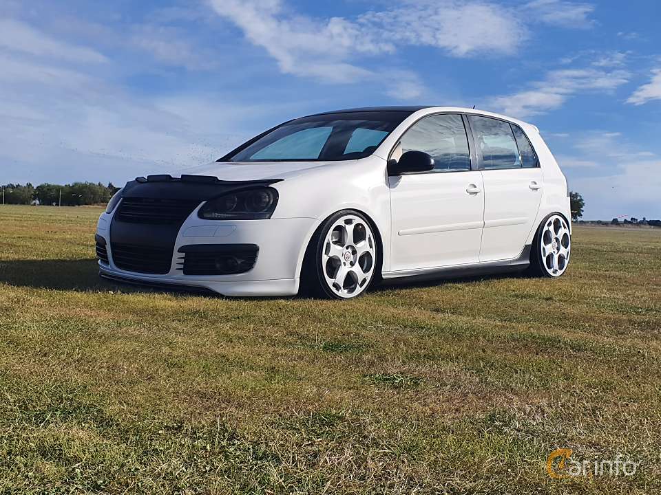 Volkswagen Golf (ME)