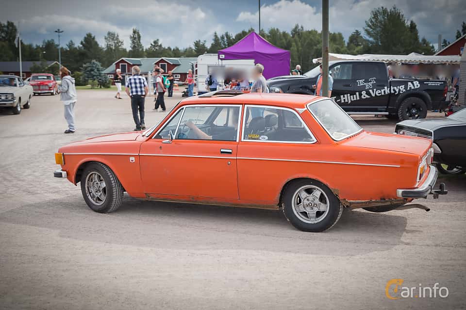 Volvo 140