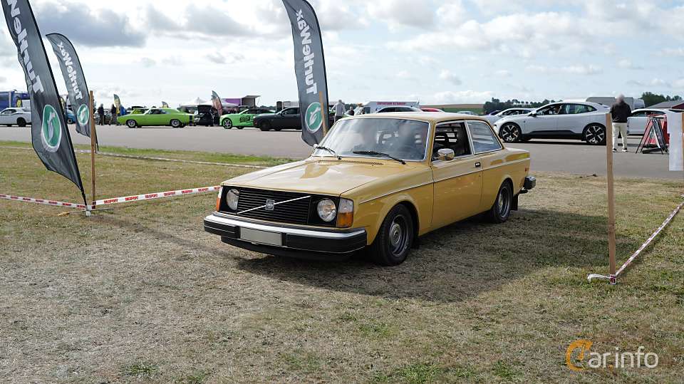 Volvo 240