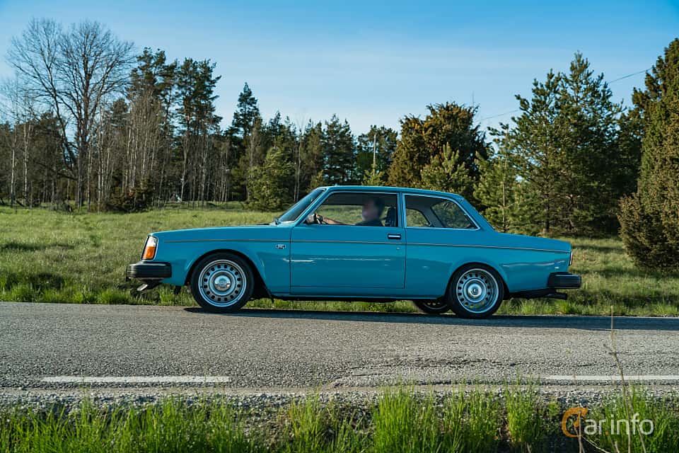 Volvo 240