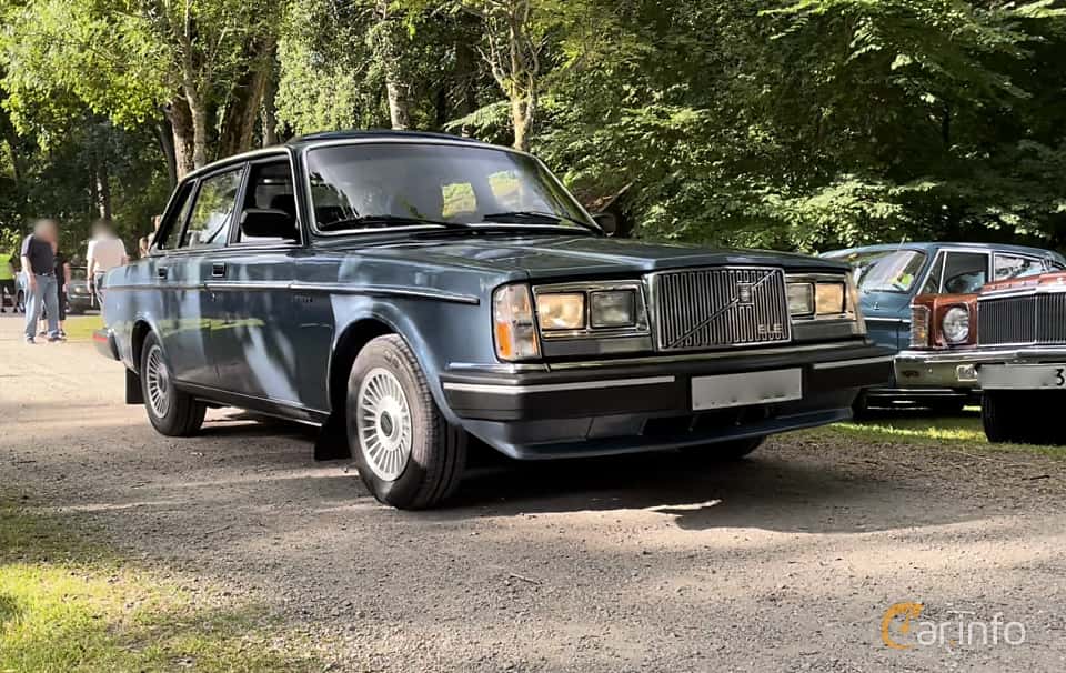 Volvo 240