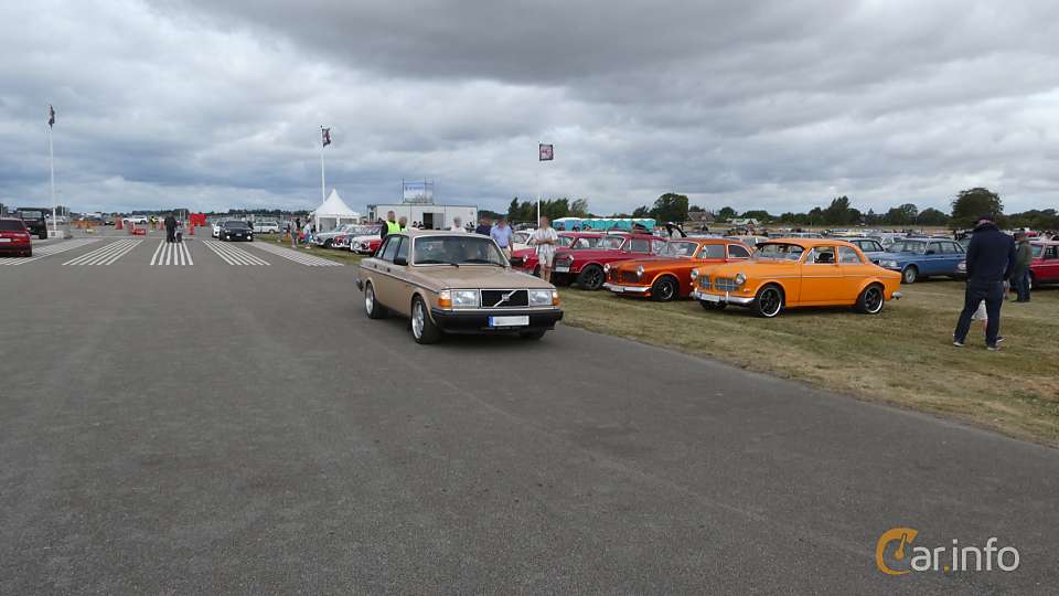 Volvo 240