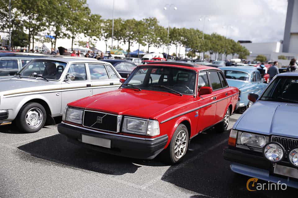 Volvo 240