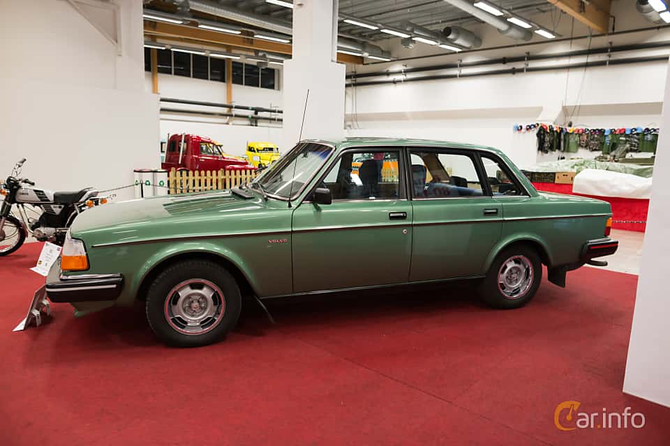 Volvo 240