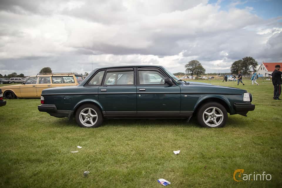 Volvo 240