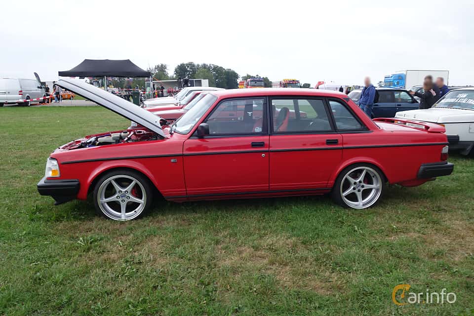 Volvo 240