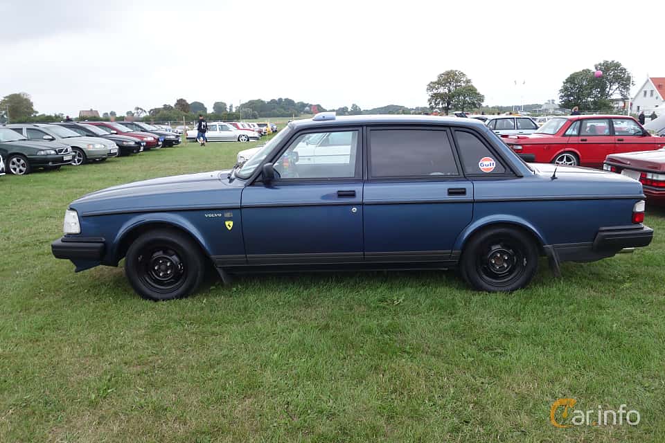Volvo 240
