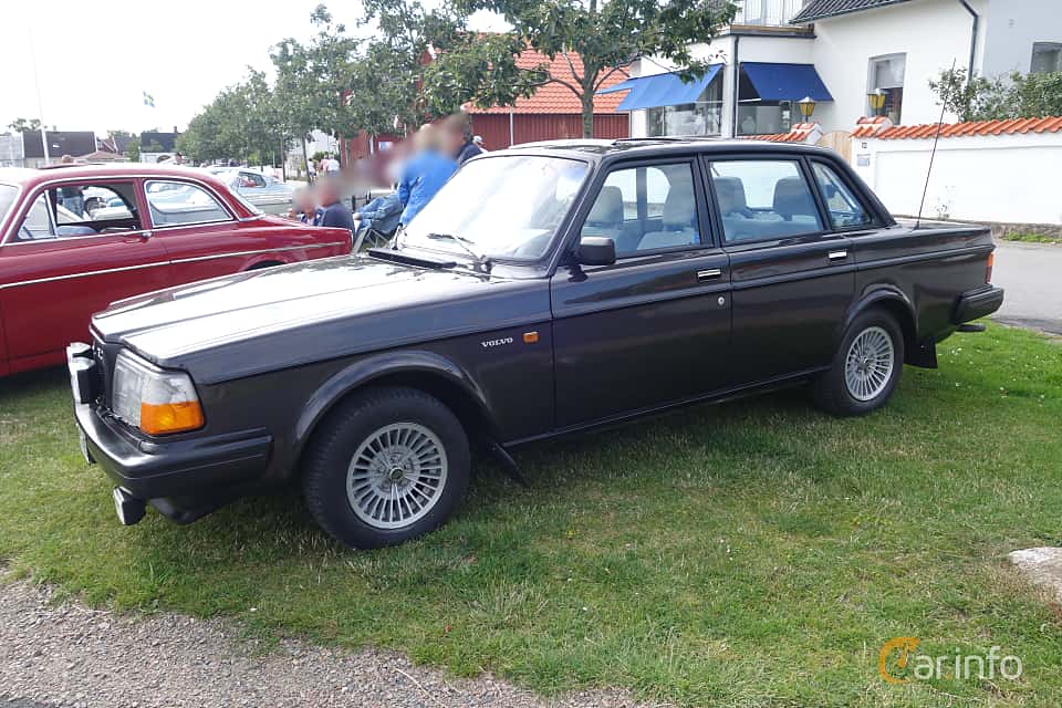 Volvo 240