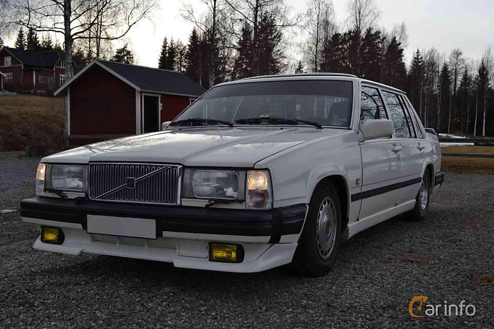 Volvo 740