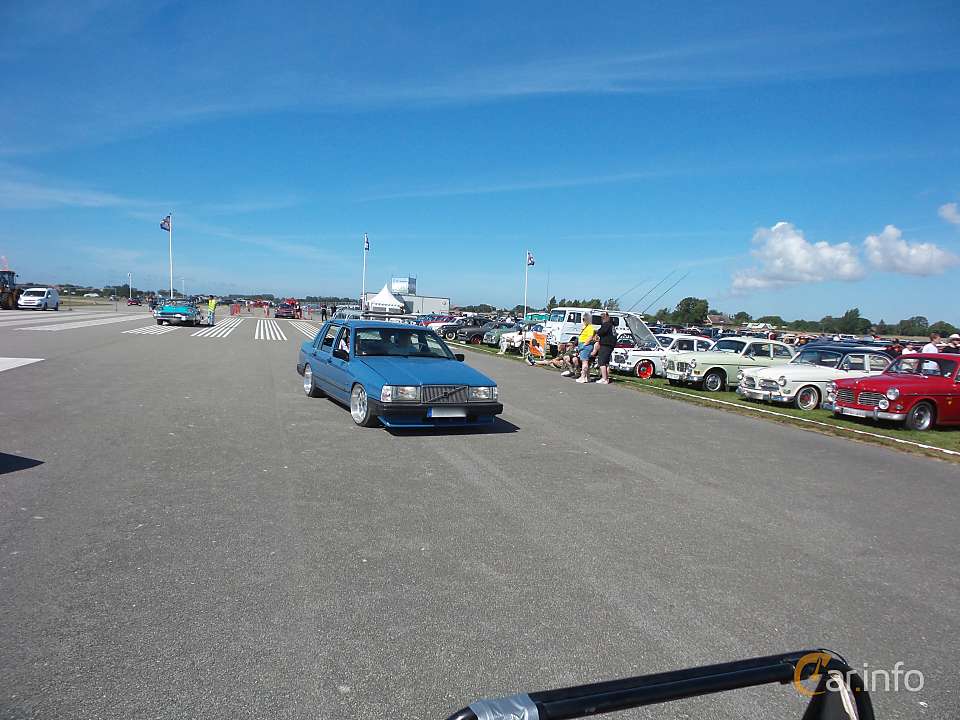 Volvo 740