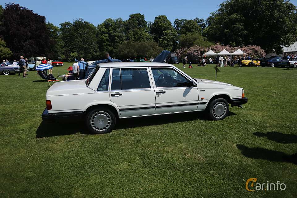 Volvo 740