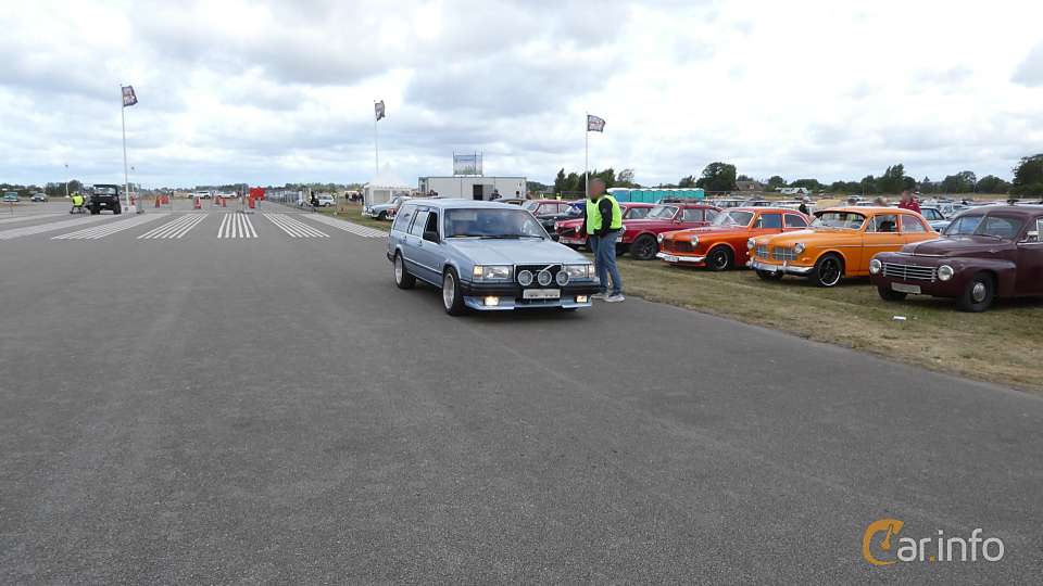 Volvo 740