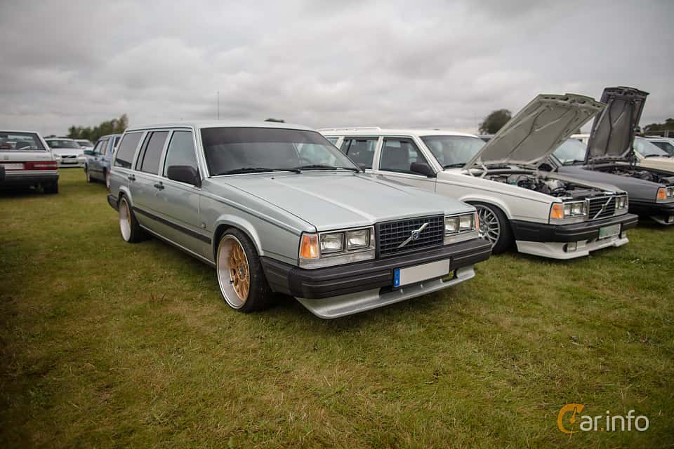 Volvo 740