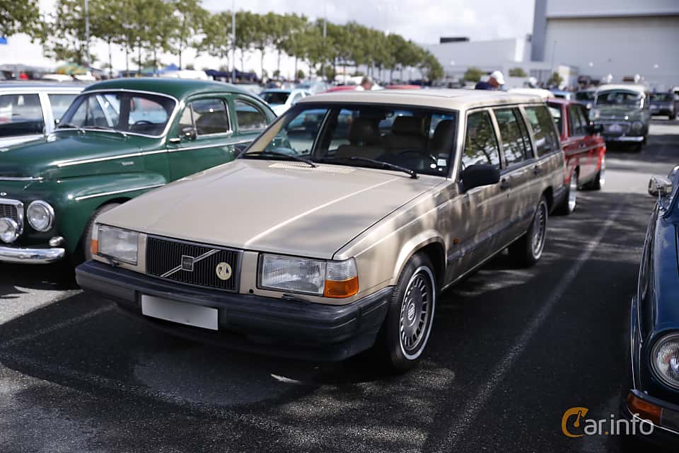 Volvo 740