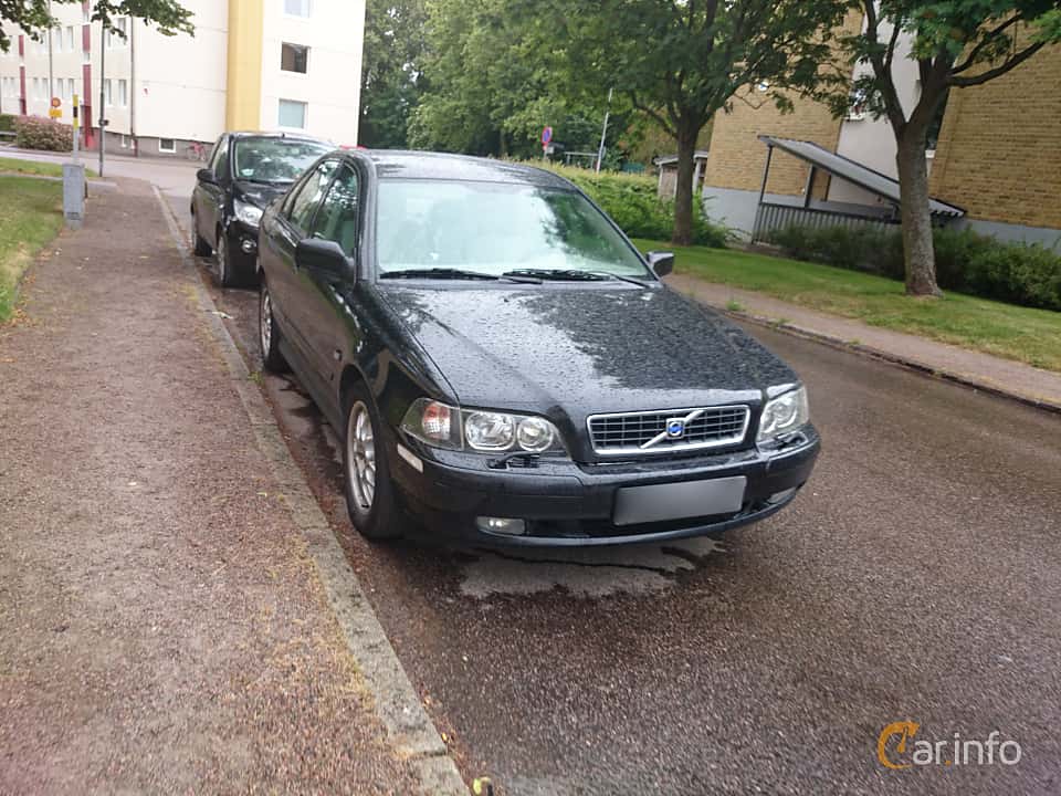 Volvo S40