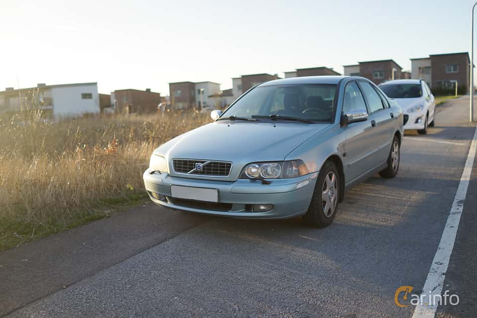 Volvo S40