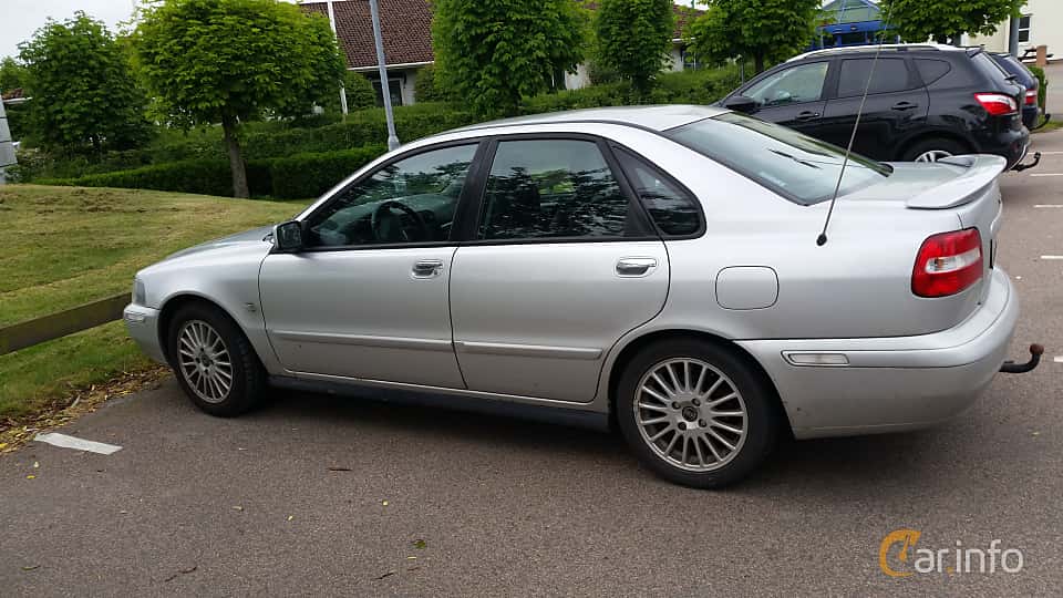 Volvo S40