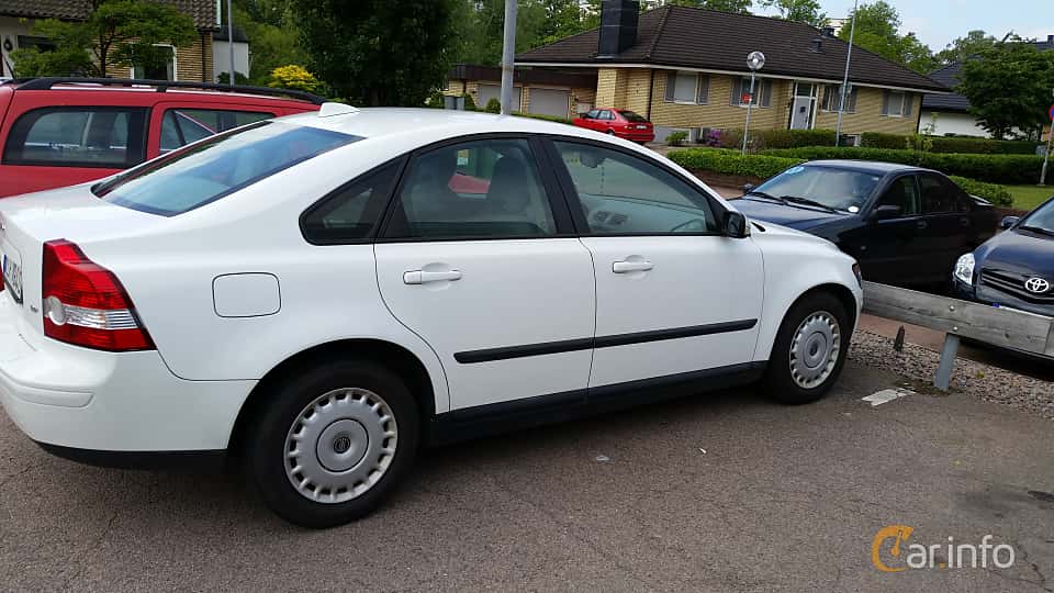Volvo S40
