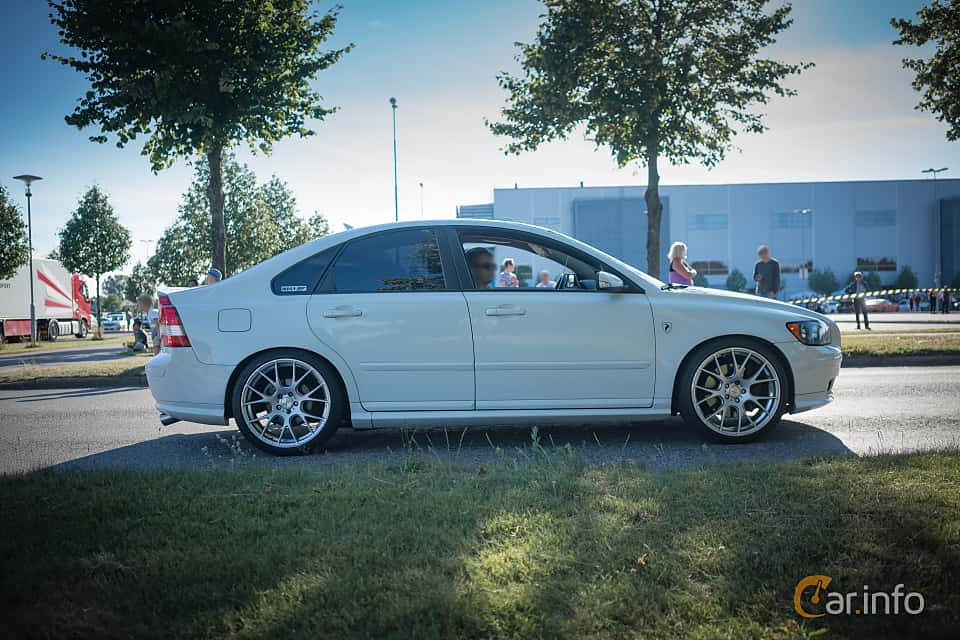 Volvo S40