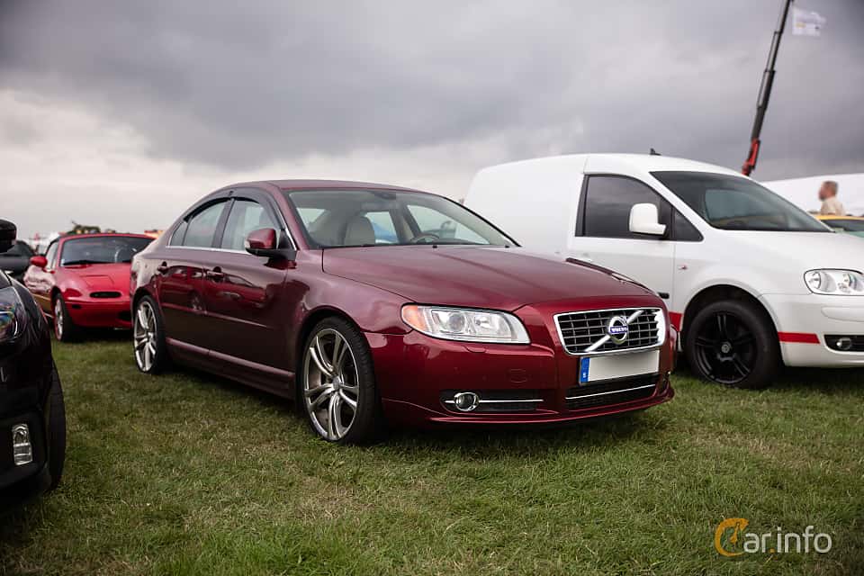 Volvo S80
