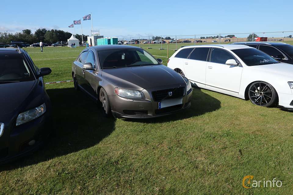 Volvo S80