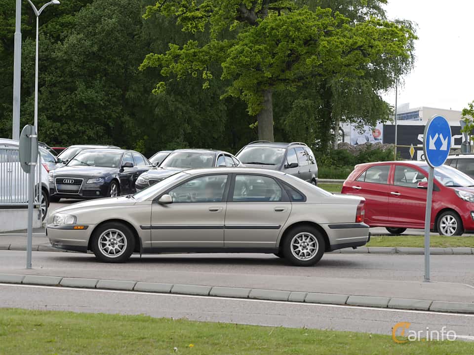 Volvo S80