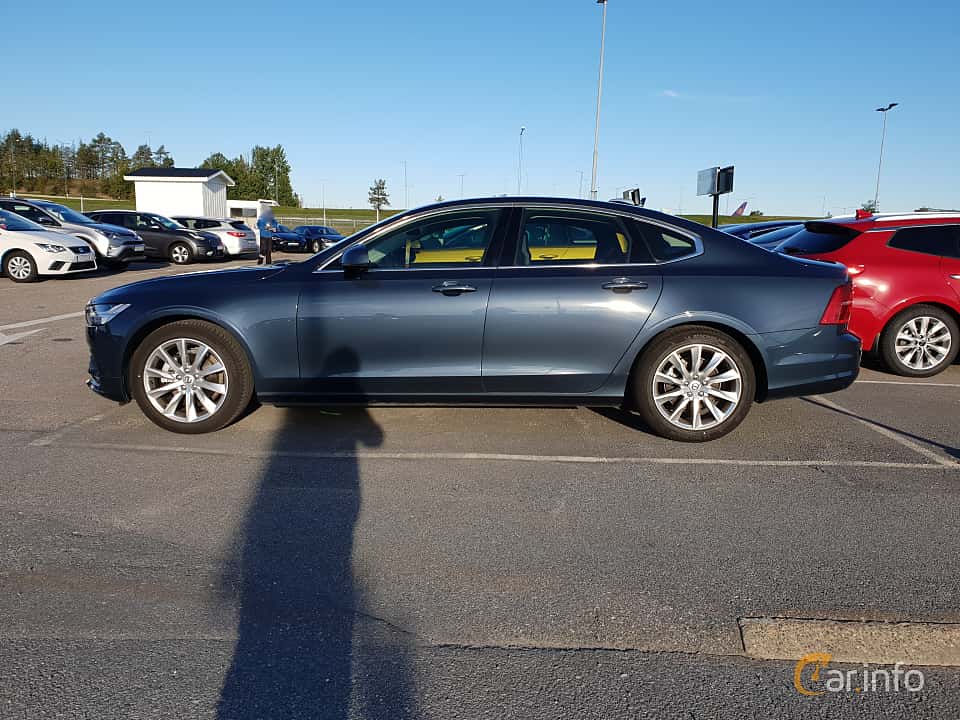 Volvo S90