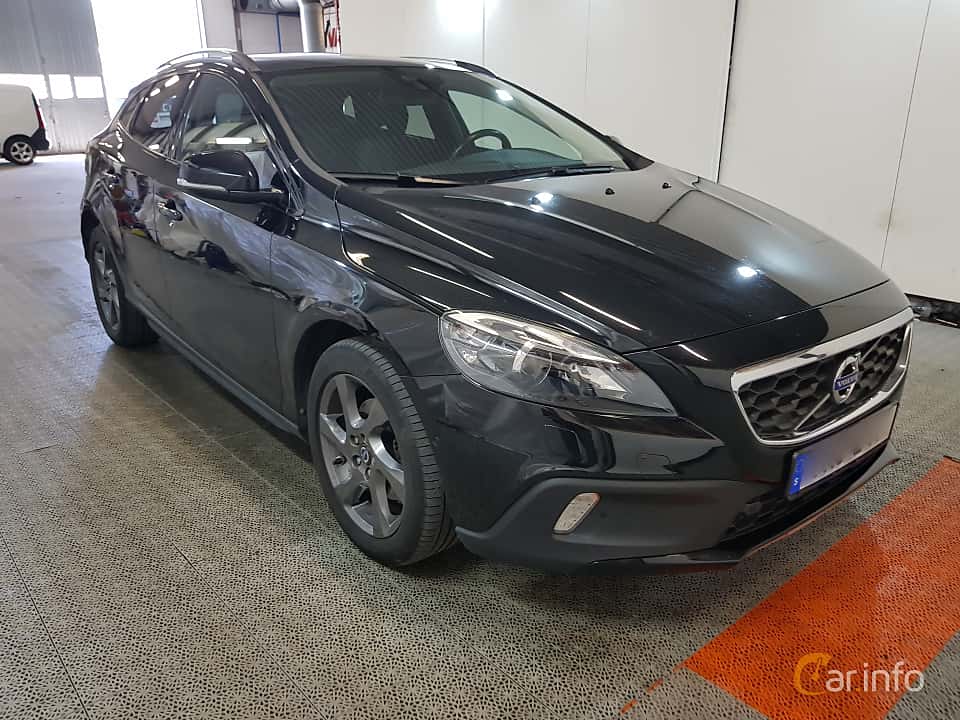 Volvo V40