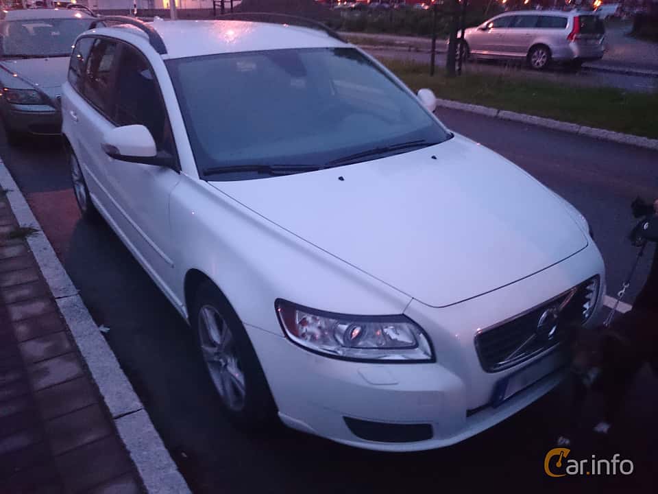 Volvo V50