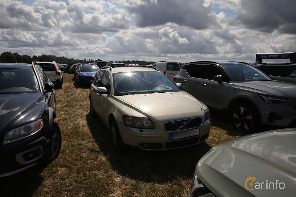 Volvo V50