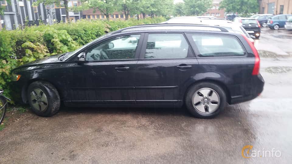 Volvo V50