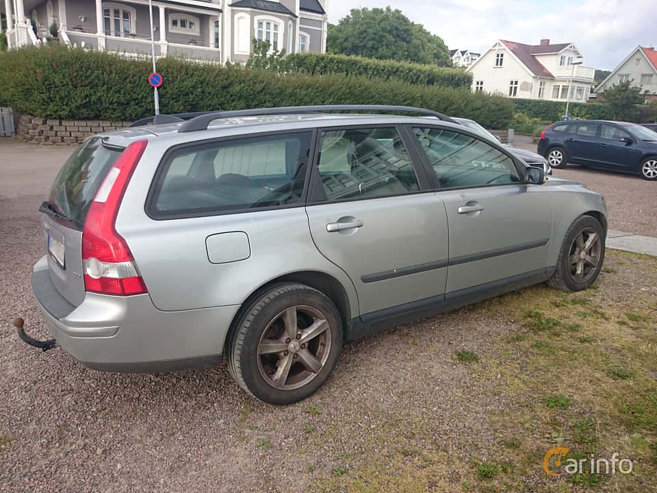 Volvo V50