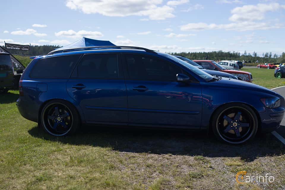 Volvo V50