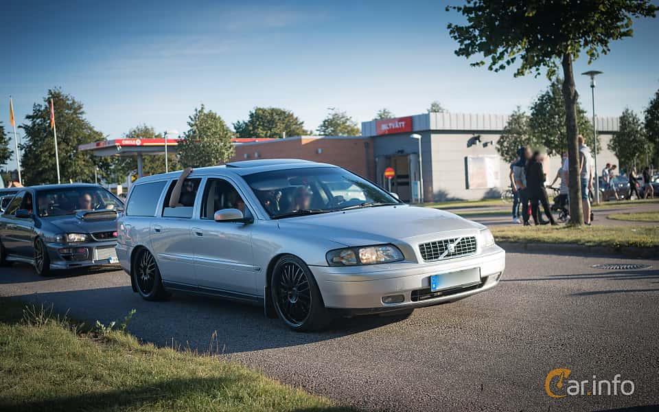 Volvo V70