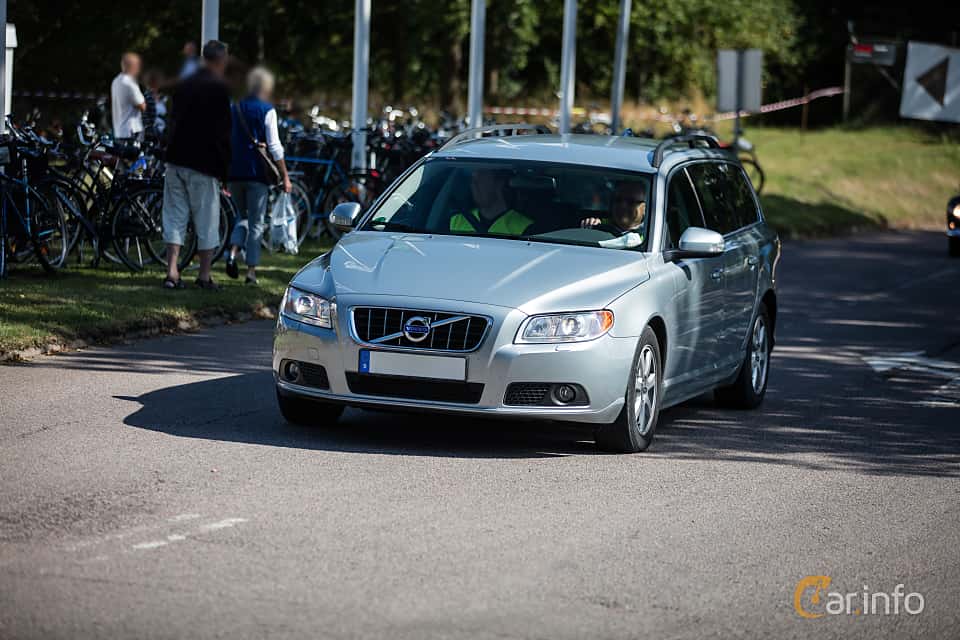 Volvo V70