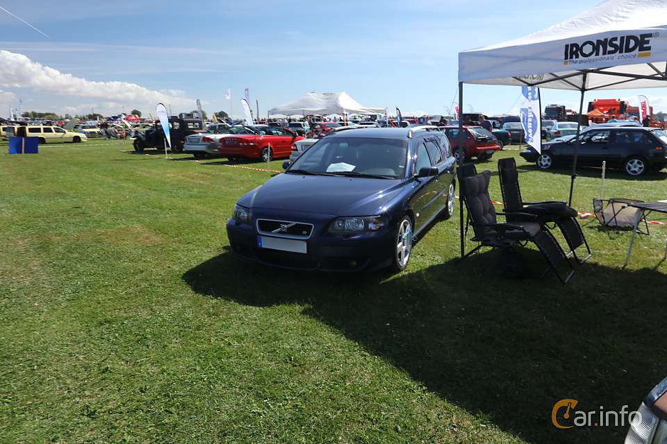 Volvo V70